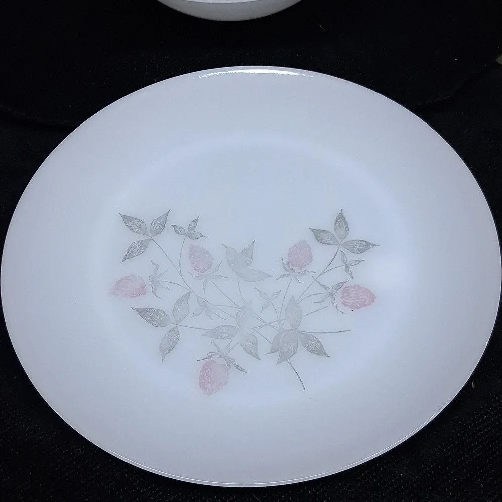 Vintage Federal milk glass translucent‎ 11